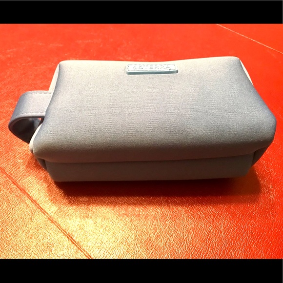 NWOT 💧DōTerra Essential Oil Travel Bag - Picture 9 of 10